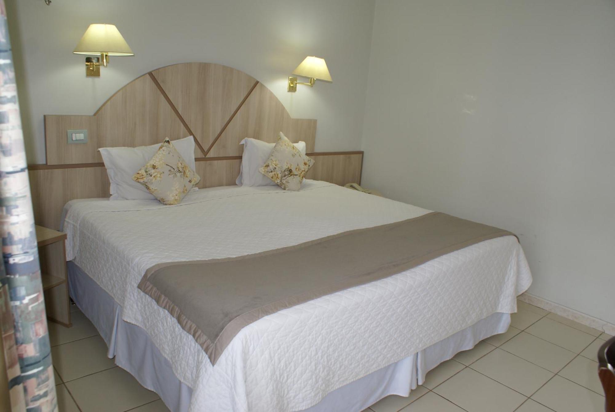 Verdes Vales Lazer Hotel خوازيرو دو نورتي الغرفة الصورة
